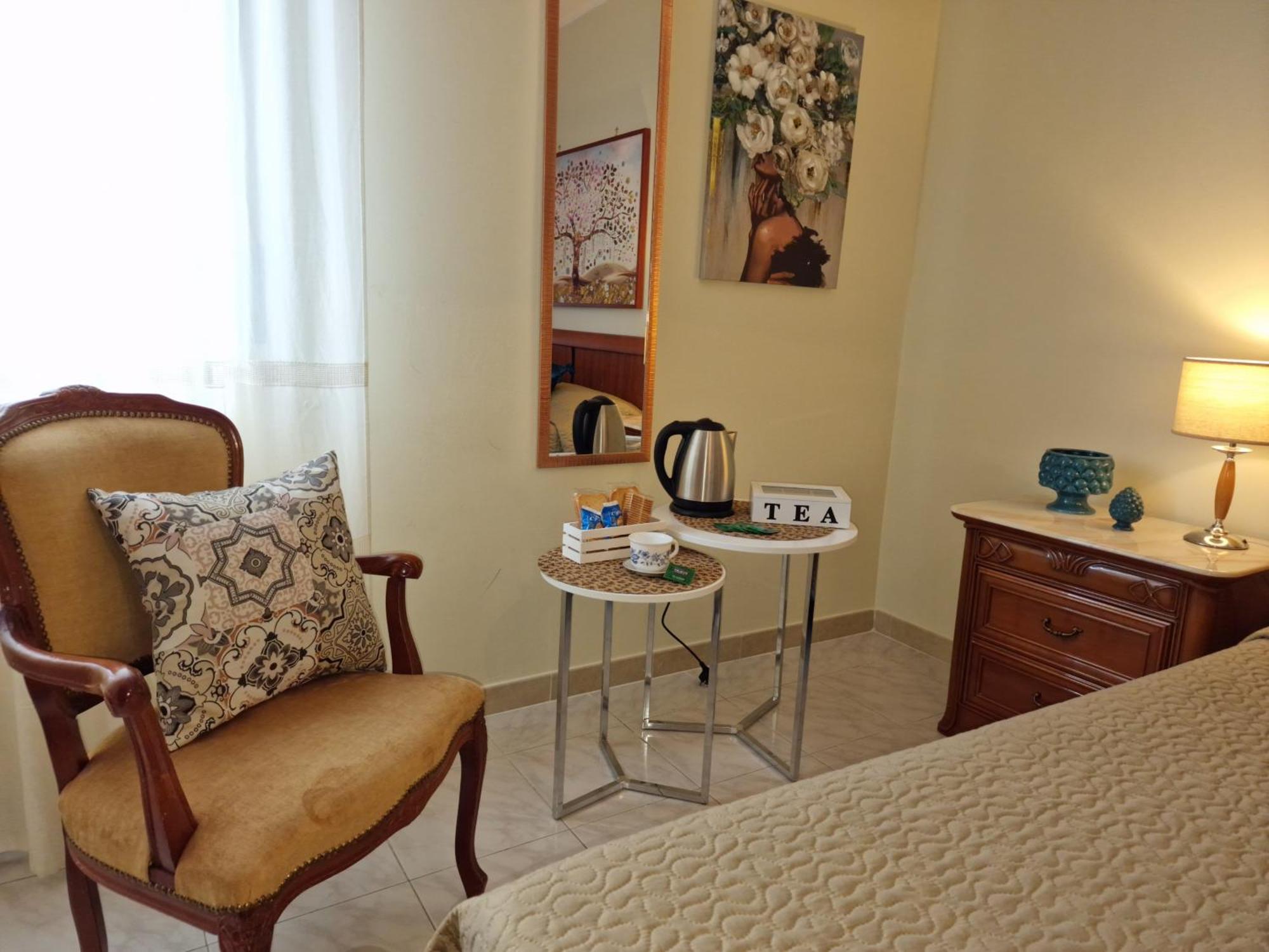 Lorenzo Guest Suite With Free Private Parking-- Cantieri Culturali Palermo Exterior photo