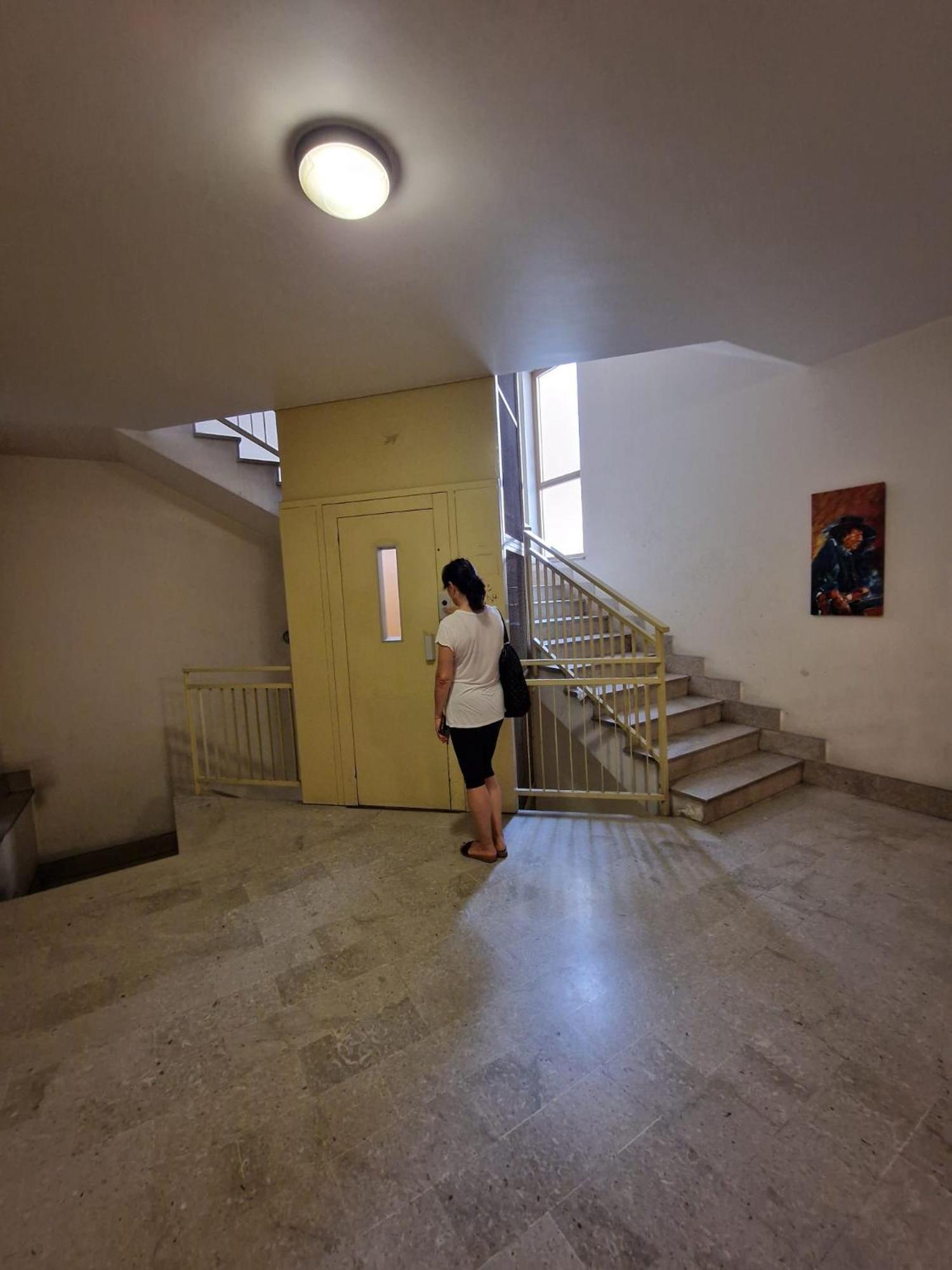 Lorenzo Guest Suite With Free Private Parking-- Cantieri Culturali Palermo Exterior photo
